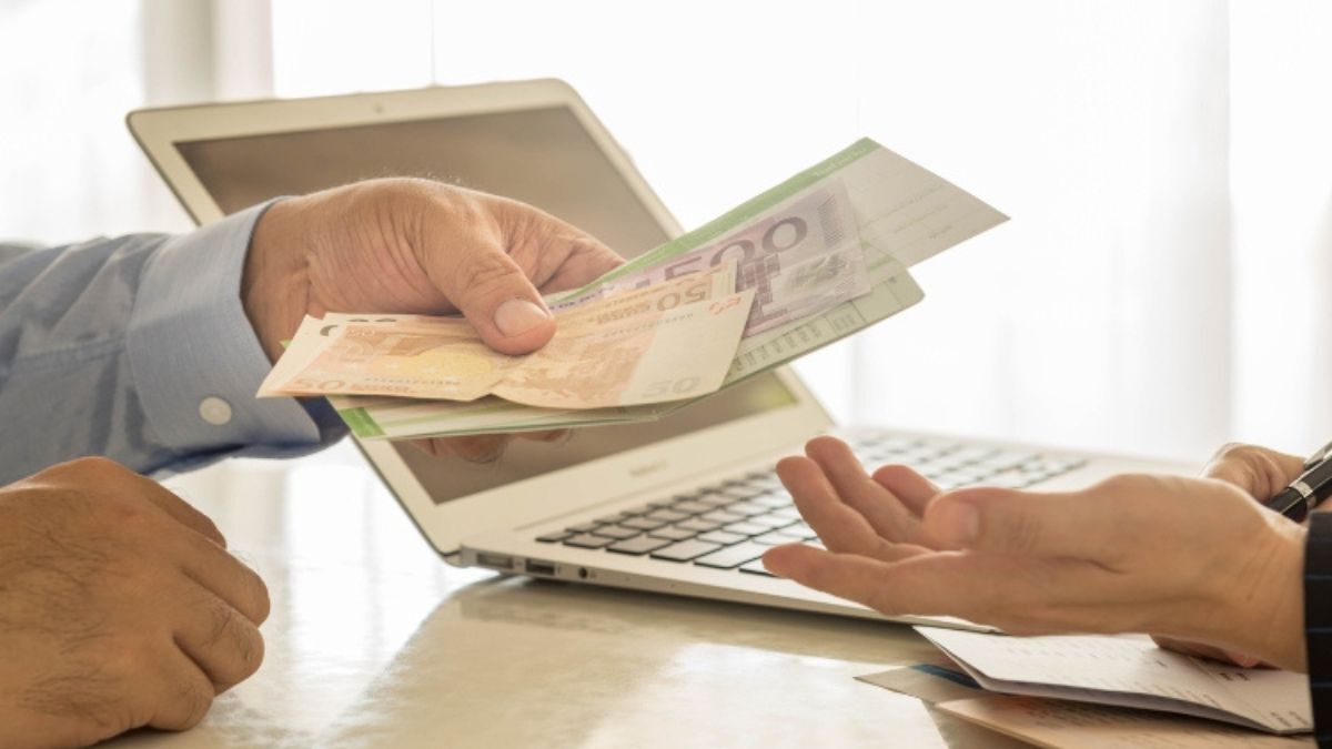 funcionarios mejor pagados en españa